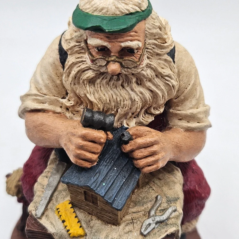 Vintage Santa Claus Toymaker Workshop Figurine‎ Resin Hand Painted